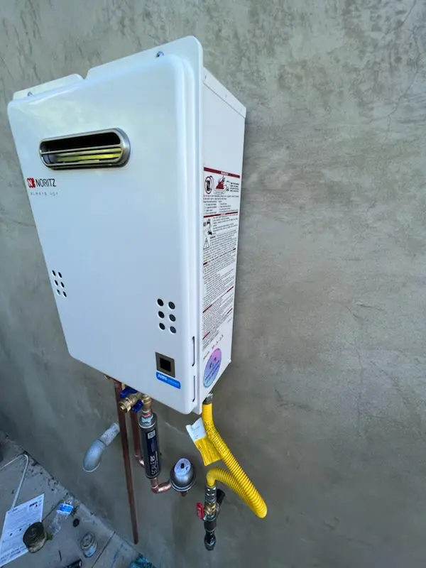 Tankless water heater installation for Saint Andrews Square homes